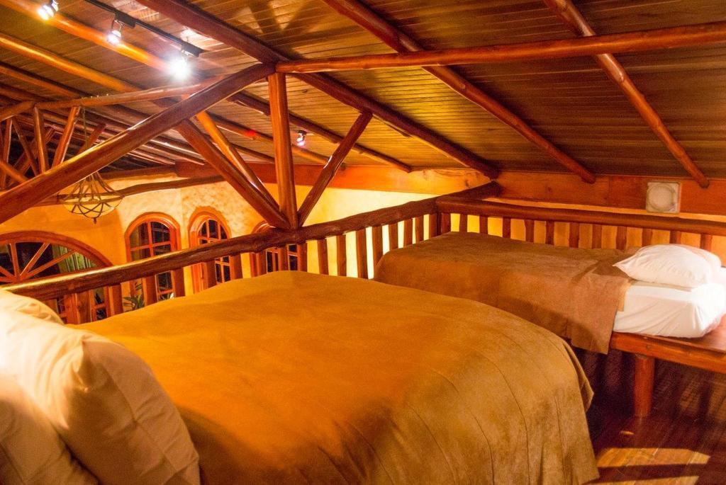Peace Lodge Vara Blanca  Екстер'єр фото
