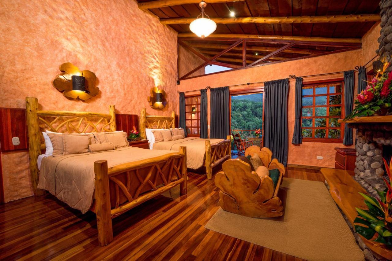 Peace Lodge Vara Blanca  Екстер'єр фото